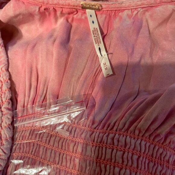 Free People String Of Hearts Maxi Dress Smocked V Neck Buttondown
Cutout… - Picture 10 of 10